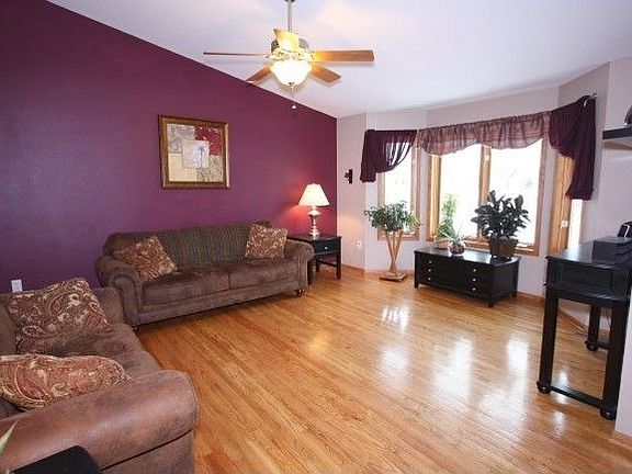 2nd image of 213 Buena Vista Dr