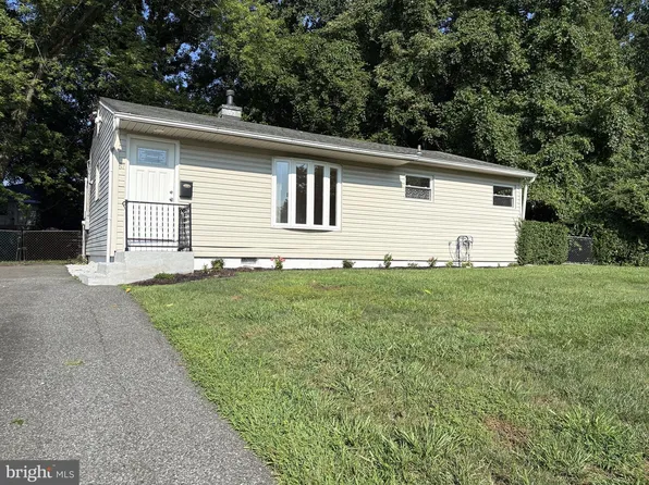 57 Saint John Dr, Wilmington, DE 19808