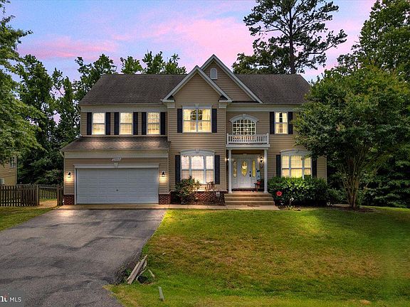 3rd image of 20860 Autumn Mill Ct