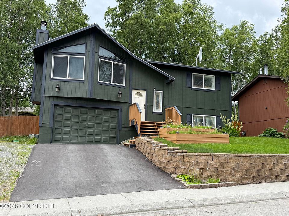 1st image of 18105 Misty Falls Cir