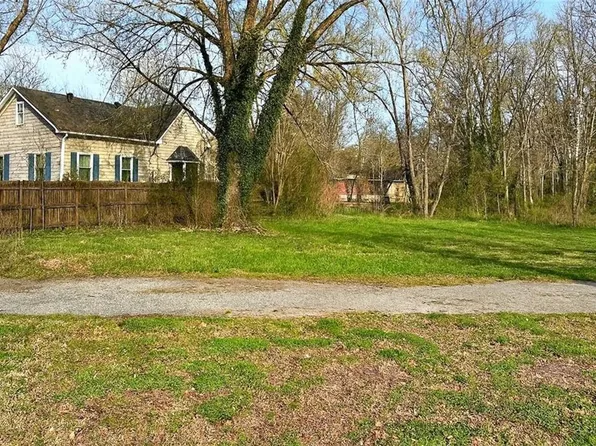 204 Myrtle St SW #11, Rome, GA 30161