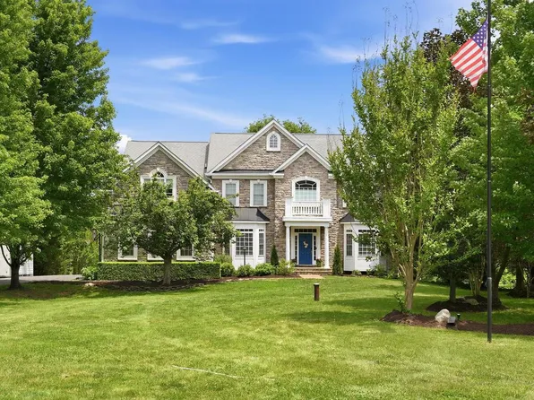 10601 Ausley Ct, Nokesville, VA 20181