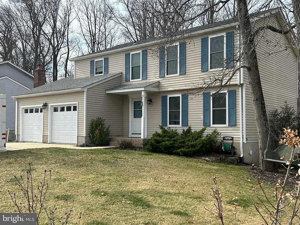 1st image of 13 Christina Woods Ct