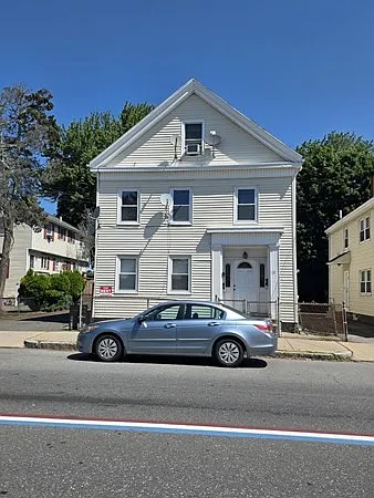 125 Washington St #2 — Photo 12