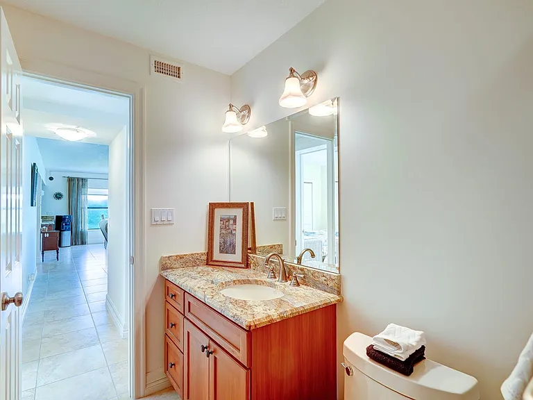 1289 NE Ocean Blvd #10 — Photo 10