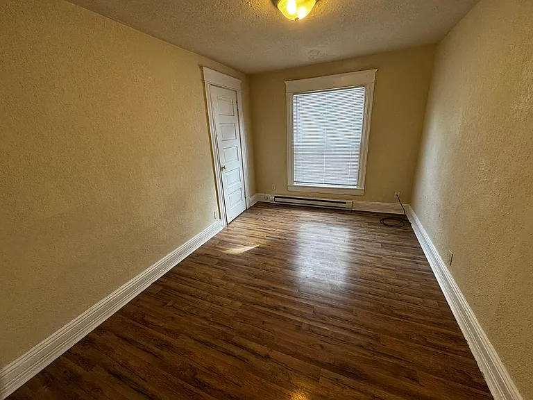 846 Lake Ave #UPPER — Photo 18