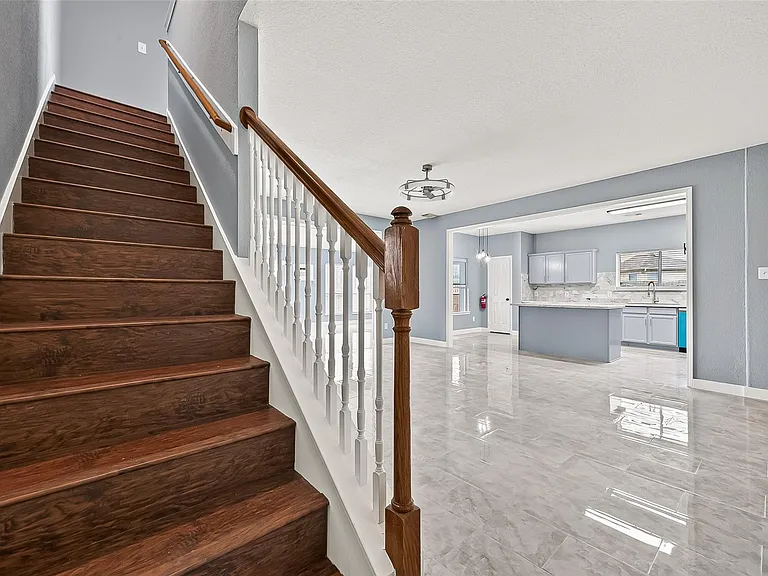 9526 Heflin Colony Dr — Photo 23