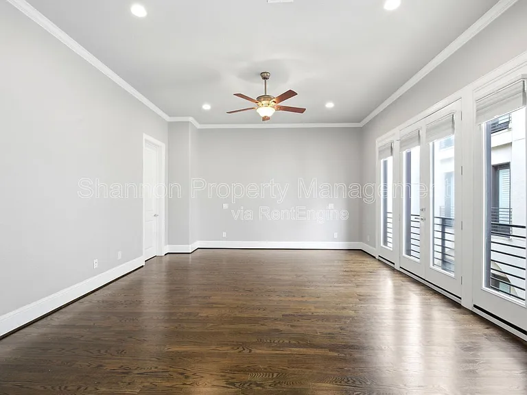 2119 Taft St — Photo 5