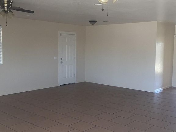 3rd image of 8137 W Trafalgar Ave