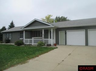 224 Heron Dr, Mankato, MN 56001