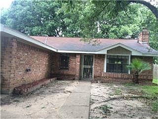 1st image of 15310 Lindita Dr