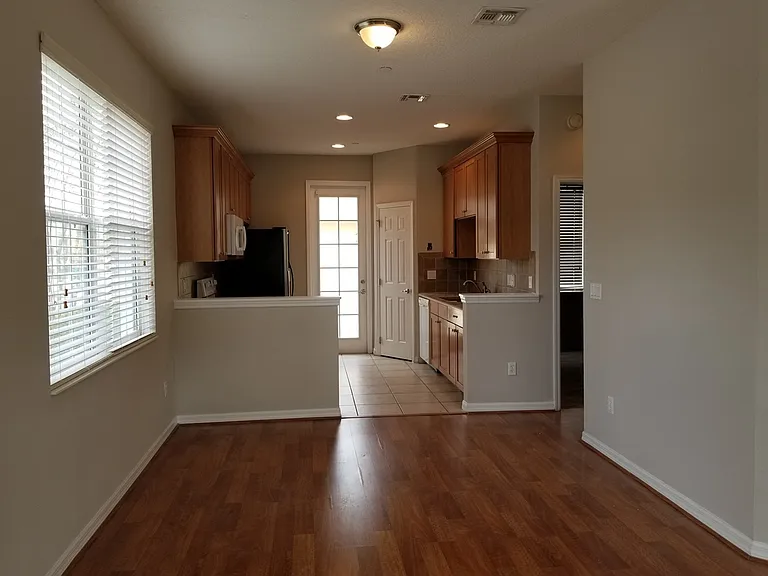 9101 Camden Gardens St — Photo 3