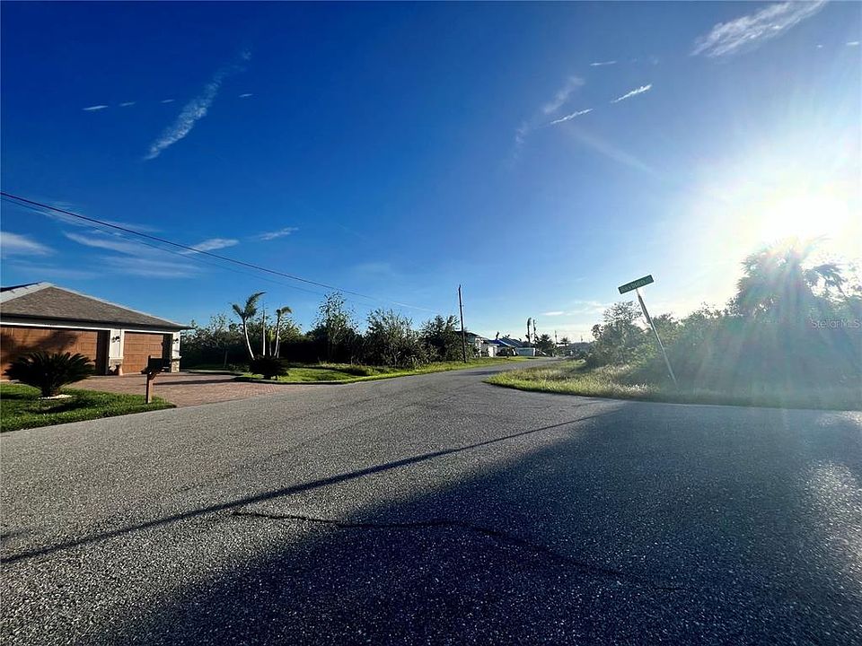 1st image of 13468 Rayburn Ln #20