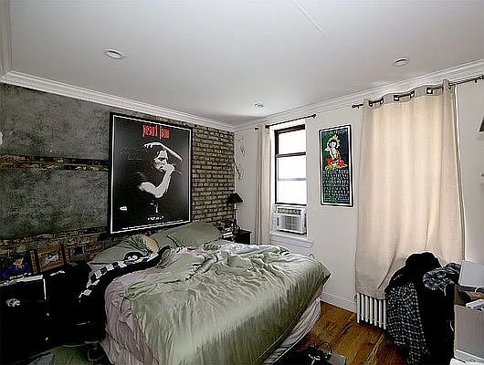 3rd image of 344 E 55th St APT 4A