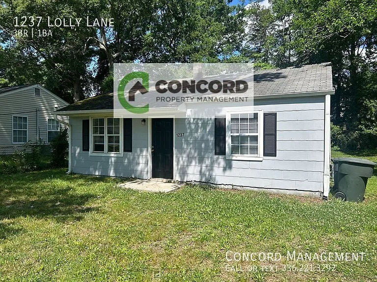 1237 Lolly Ln — Photo 1