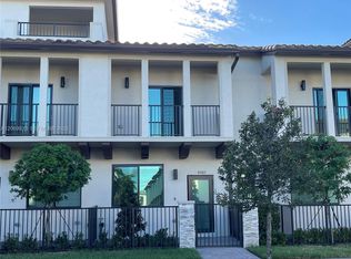 4460 NW 83rd Ave, Doral, FL 33166