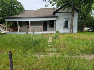 519 N Anglin St, Cleburne, TX 76031