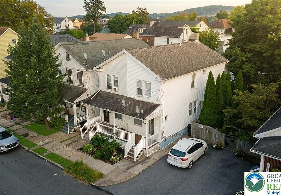 1st image of 2414 Birch St