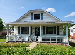 4110 Orchard St, South Park, PA 15129