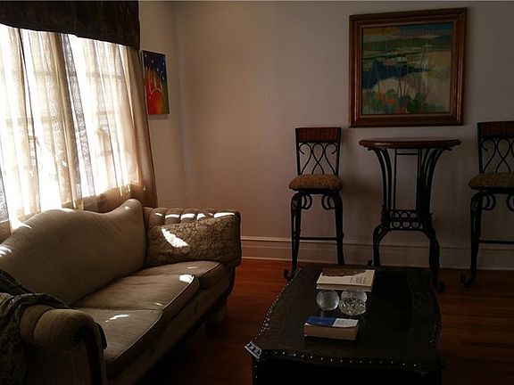 4th image of 2501 South Blvd
