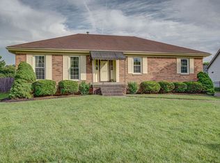 3007 Velden Dr, Louisville, KY 40220