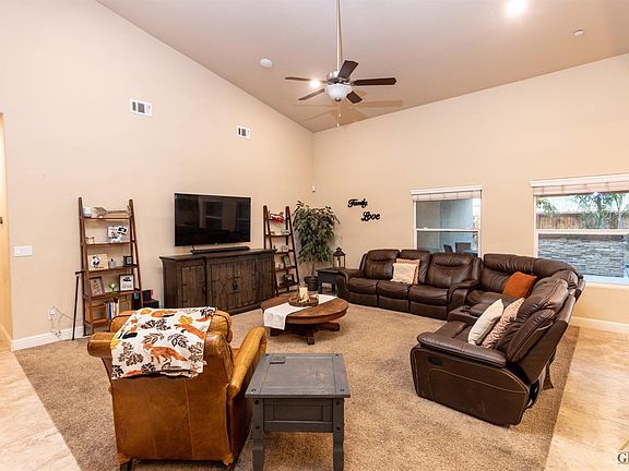 5th image of 9520 Mountain Aspen Ln