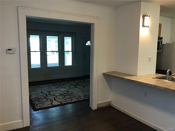 4th image of 3416 Midland Ave
