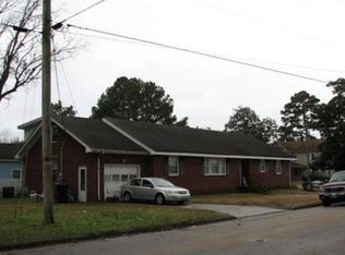 203 N Ashe St, Elizabeth City, NC 27909