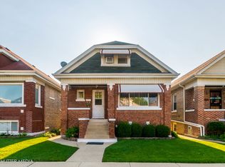 2421 Grove Ave, Berwyn, IL 60402