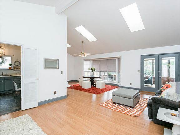 4th image of 6834 China Lake Dr