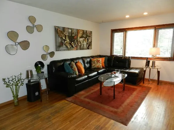 2008 Yellowstone Trl N, Brooklyn Park, MN 55444