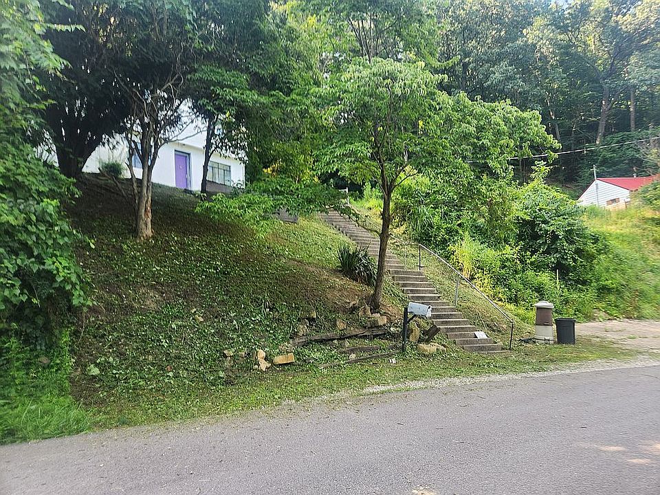 2nd image of 941 Greenbrier St