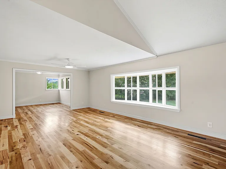 607 Longleaf Ave — Photo 15