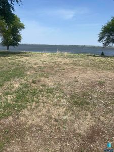 40454 S Shore Rd, Huron, SD, 57350