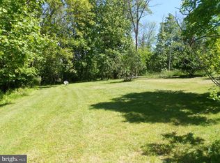 663 Carr Hill Rd, Gettysburg, PA 17325