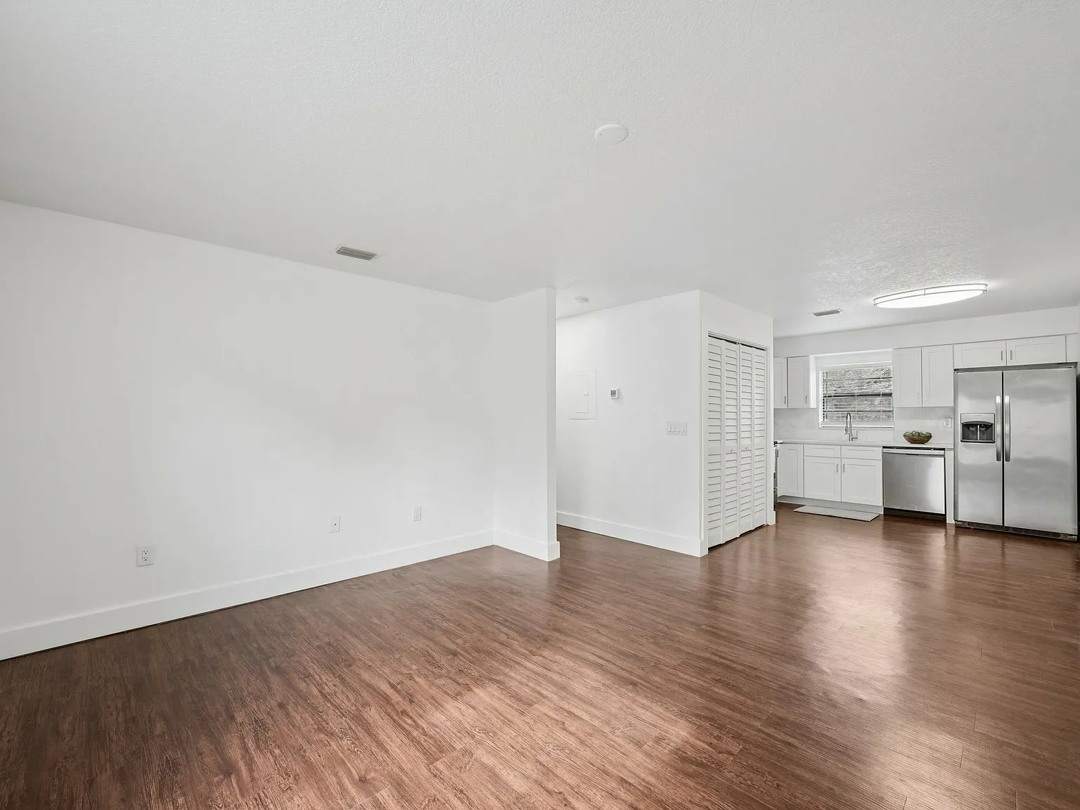 Gandy Parkside Apartments — Photo 2