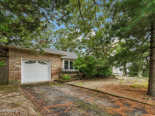 297 Cambourne Dr