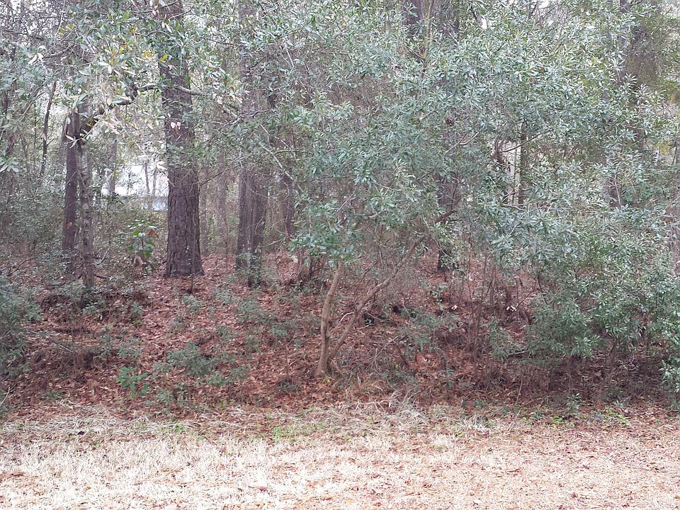 1st image of L-27 NW 22nd Street