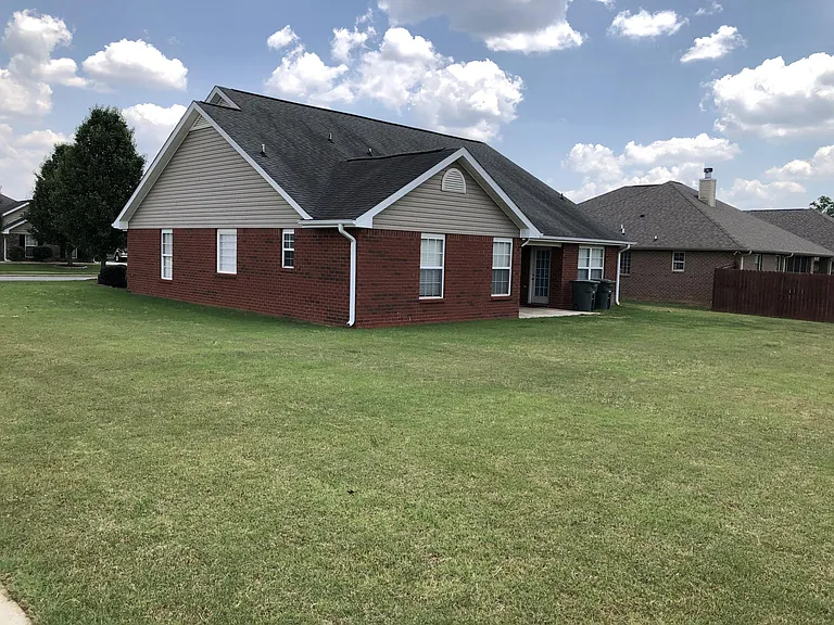 115 High Green Dr — Photo 4