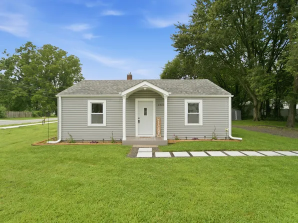 2806 Blake Rd, Portage, IN 46368