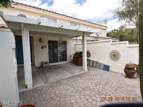 4th image of 7910 Lonette Ave