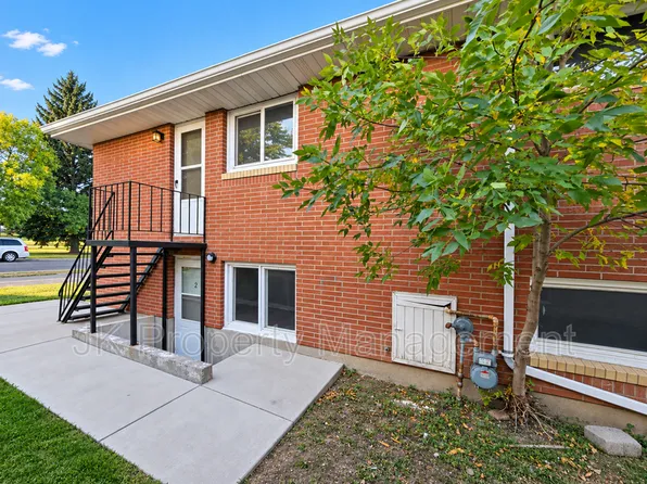4631 5th Ave S APT 2, Great Falls, MT 59405
