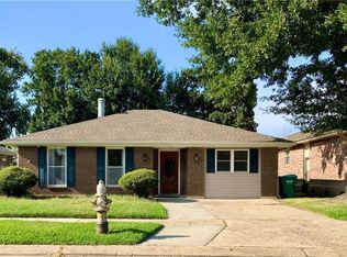 828 Sessions Ln, Kenner, LA 70065