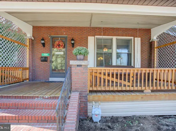 704 Lincoln Way E #E, Chambersburg, PA 17201