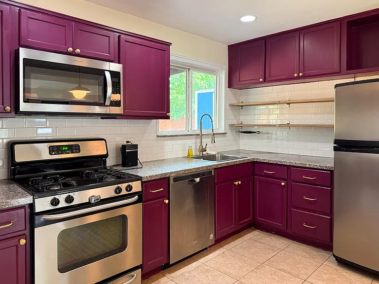 7107 Cherry Meadow Dr — Photo 6