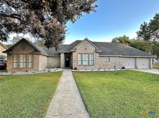 203 Chimney Rock Dr, Victoria, TX 77904