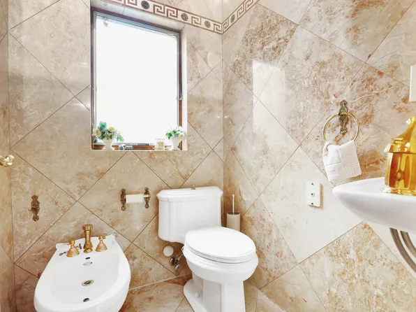 184-46 Aberdeen Road image 40 of 43