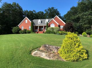 141 Park View Dr, Cleveland, GA 30528