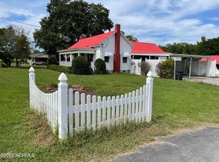 680 Spring Garden Rd, New Bern, NC 28562