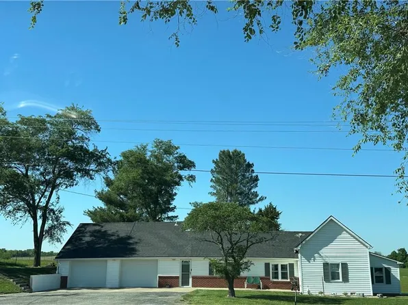 18031 State Route O, Cosby, MO 64436